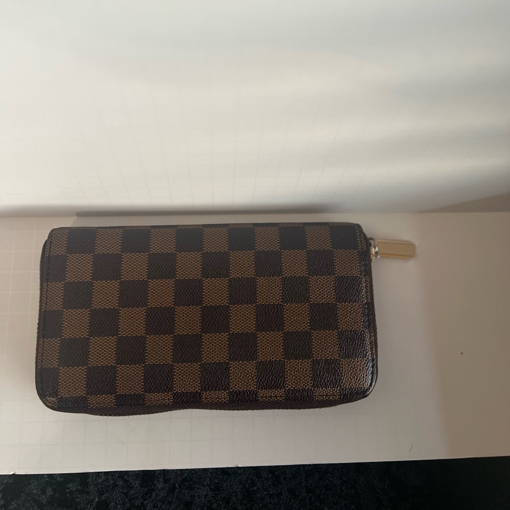 DAISY ROSE Checkered Brown Wallet